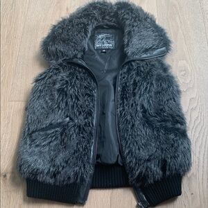 QED London Faux Fur Vest - Black
